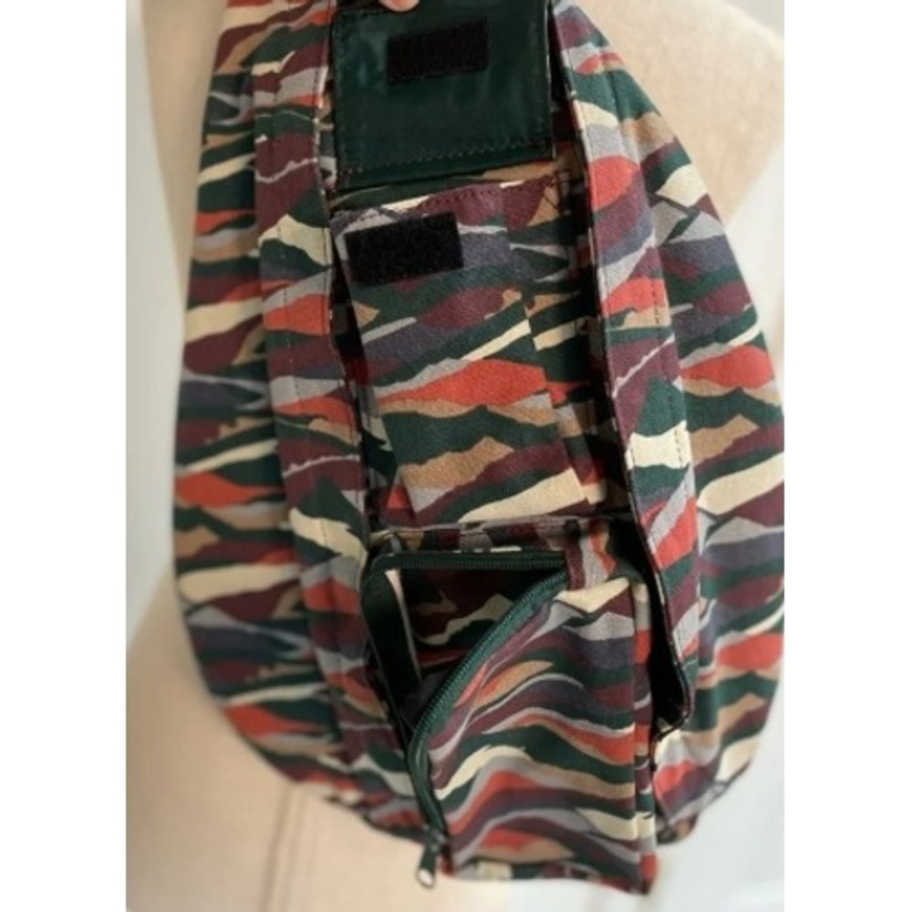 Kavu Rope Bag Sling Pack Canvas Discontinued Color: Rolling Hills (Multicolor) - Picture 6 of 10